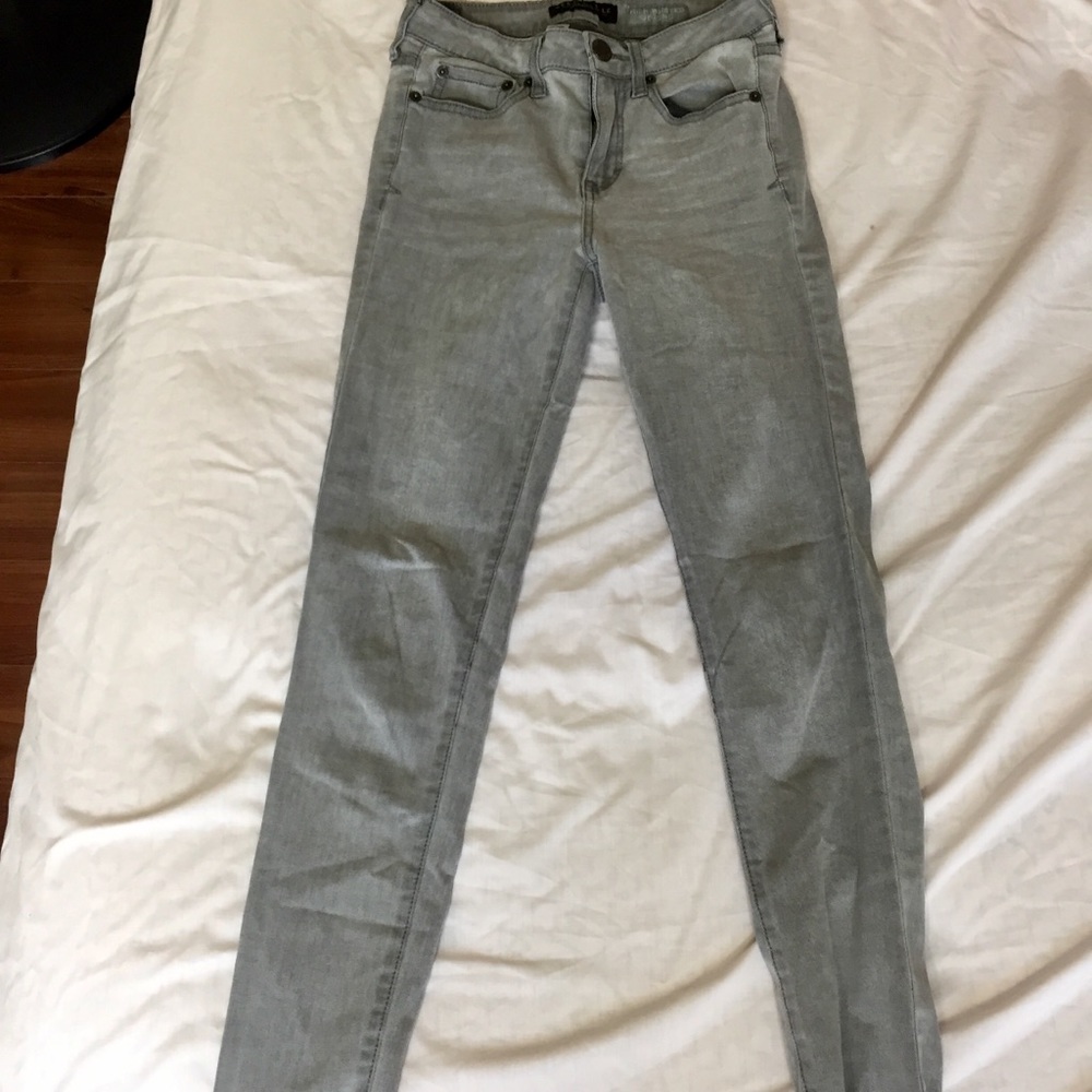 Aeropostale Gray Skinny Jeans Size 0